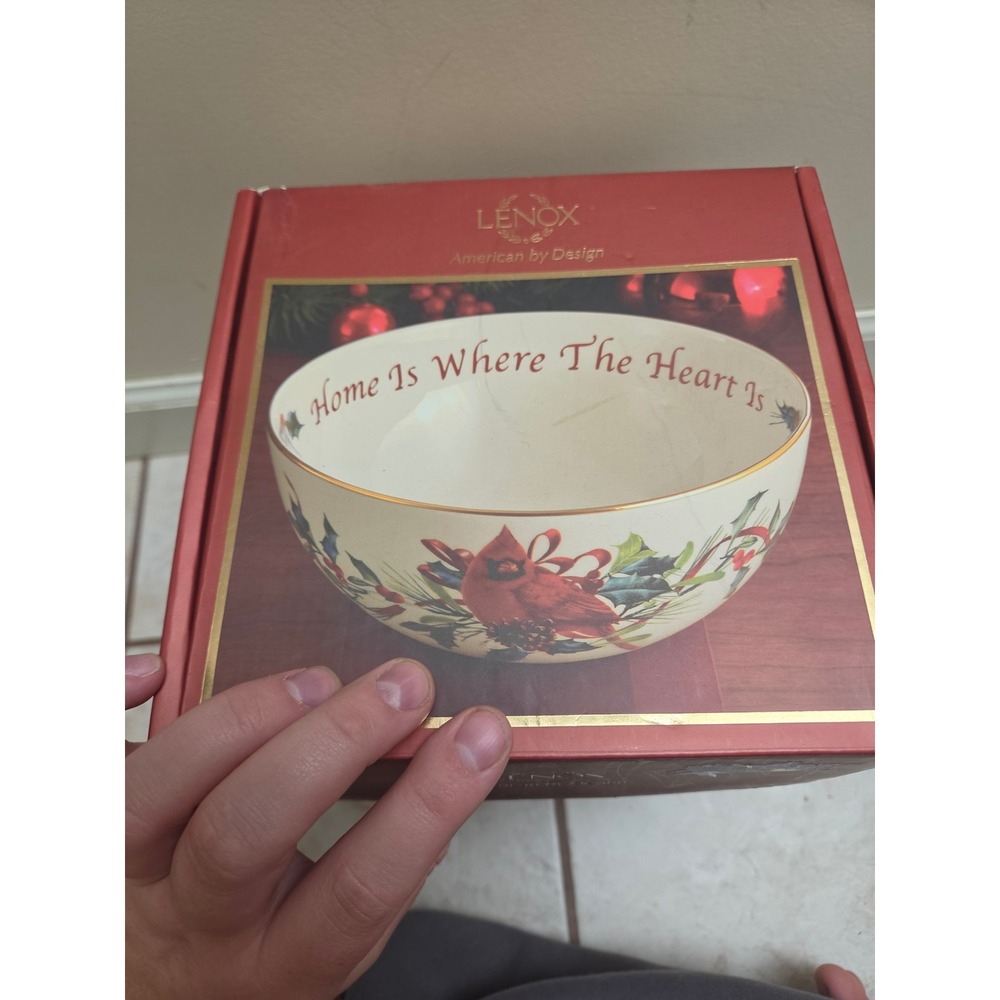 Lenox Winter Greetings Home Is Where The Heart Is Bowl 7.25in Cardinal 804151